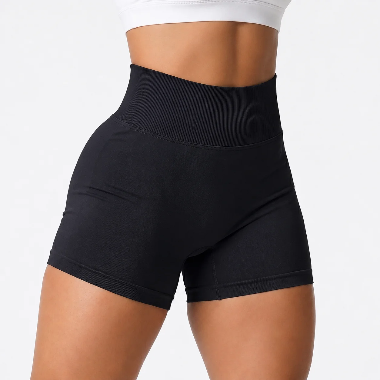 Contour Shorts - Image 4