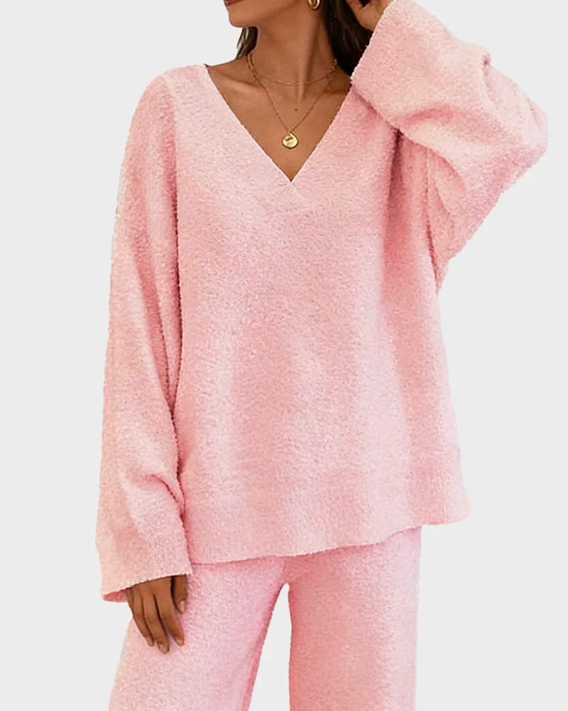 Soft Fuzzy V-Neck Loungewear Set - Image 15