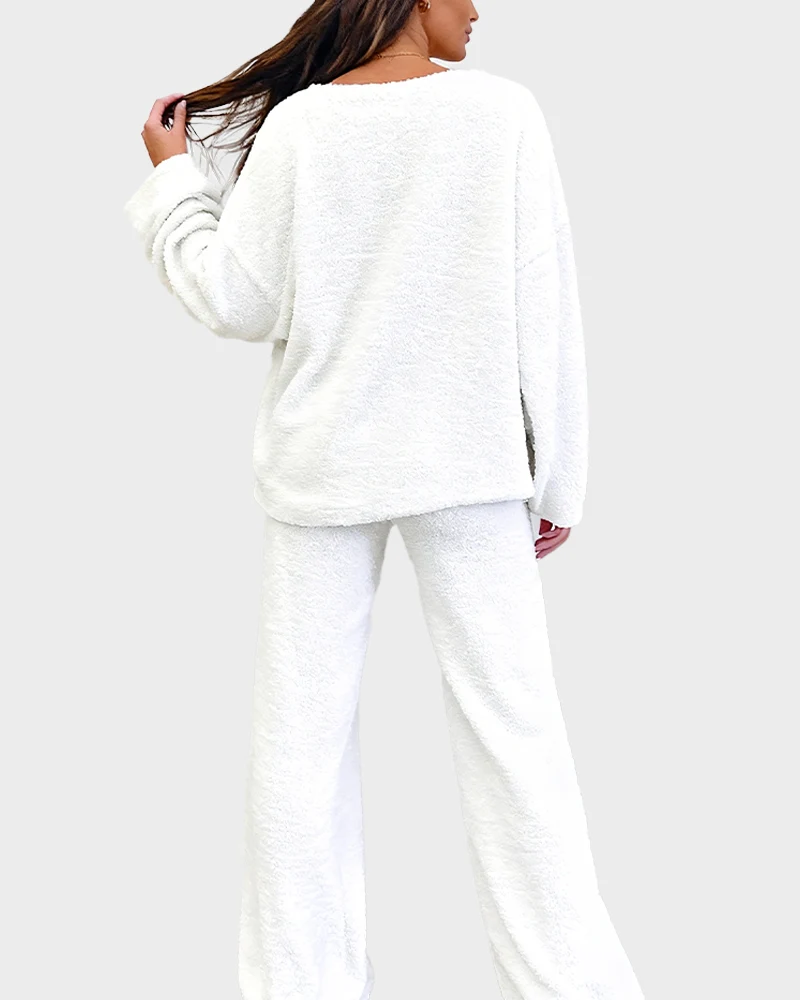 Soft Fuzzy V-Neck Loungewear Set - Image 3