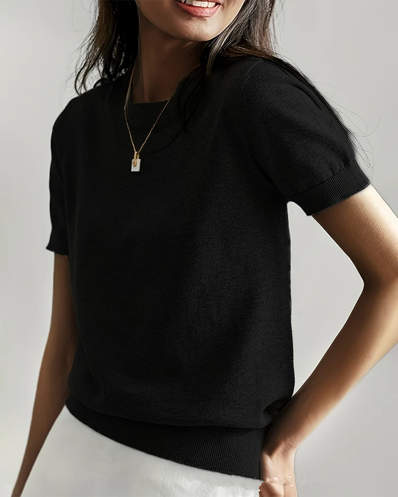 Women's Solid Color Crew Neck Short Sleeve Sweater - Image 4
